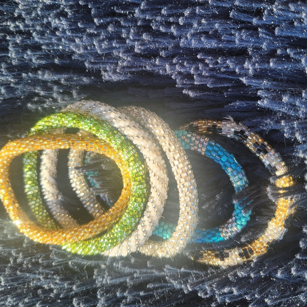 Beaded bracelets - Picture 2 of 2